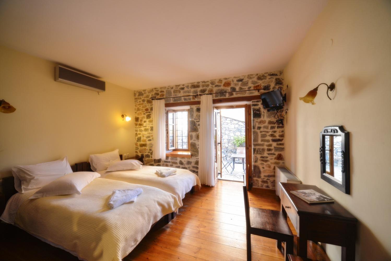 Hotel Eos - Authentic Experience à Skíti Chambre photo