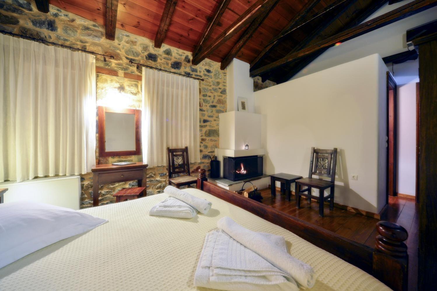 Hotel Eos - Authentic Experience à Skíti Chambre photo