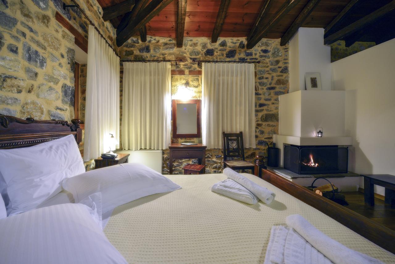 Hotel Eos - Authentic Experience à Skíti Extérieur photo